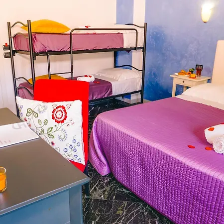 Diana Accommodations Гостевой дом Помпеи