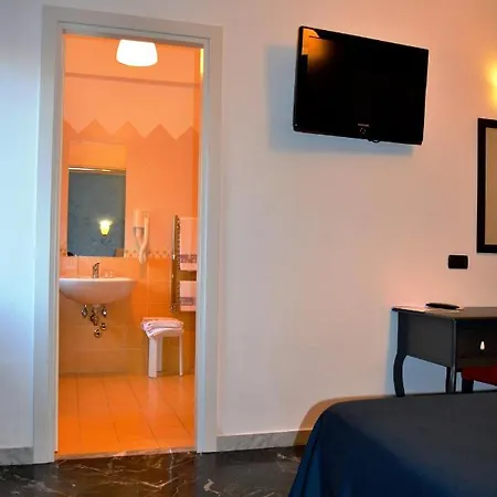 Diana Accommodations Gæstehus